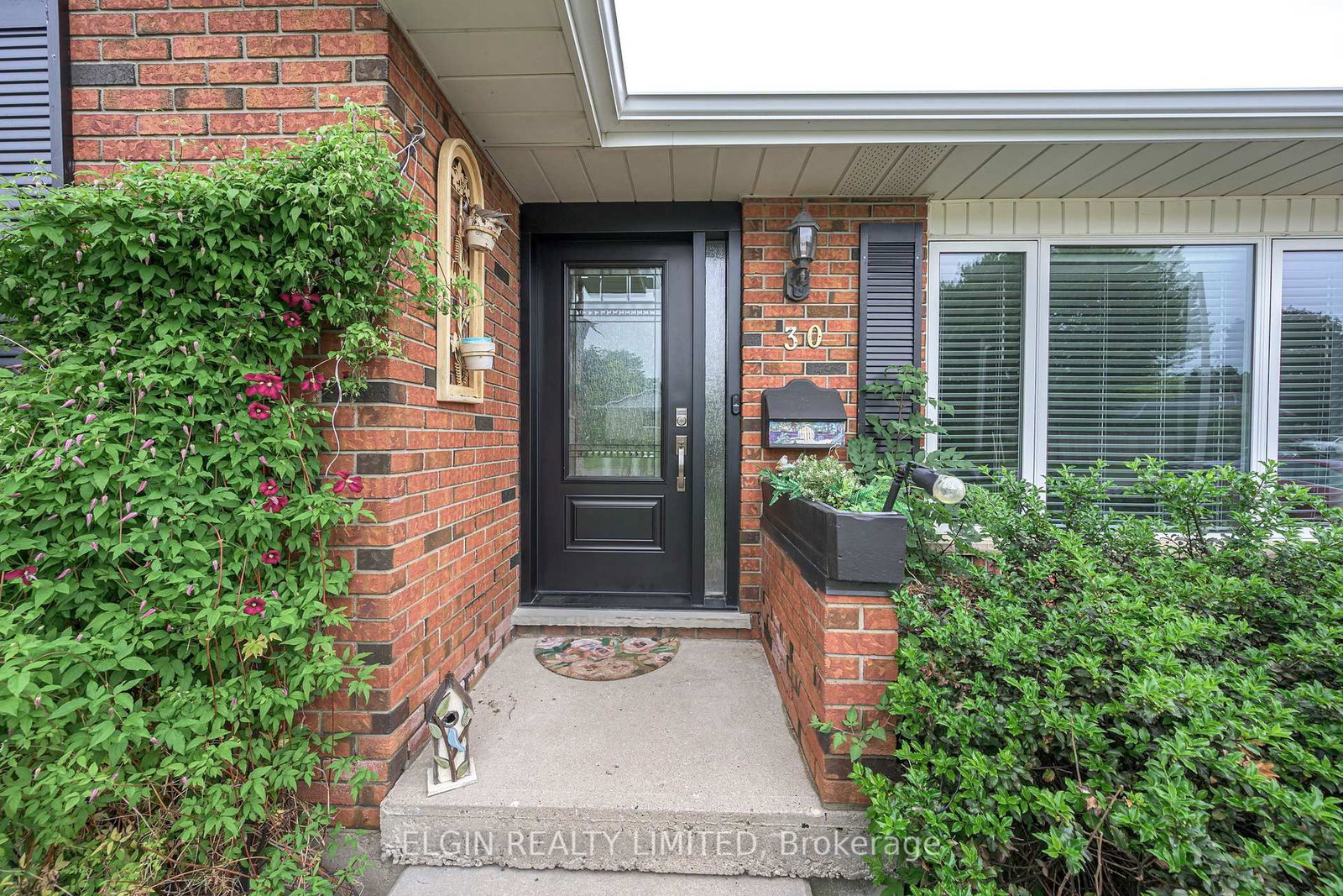 30 Erinlea Drive, St. Thomas — photo 3