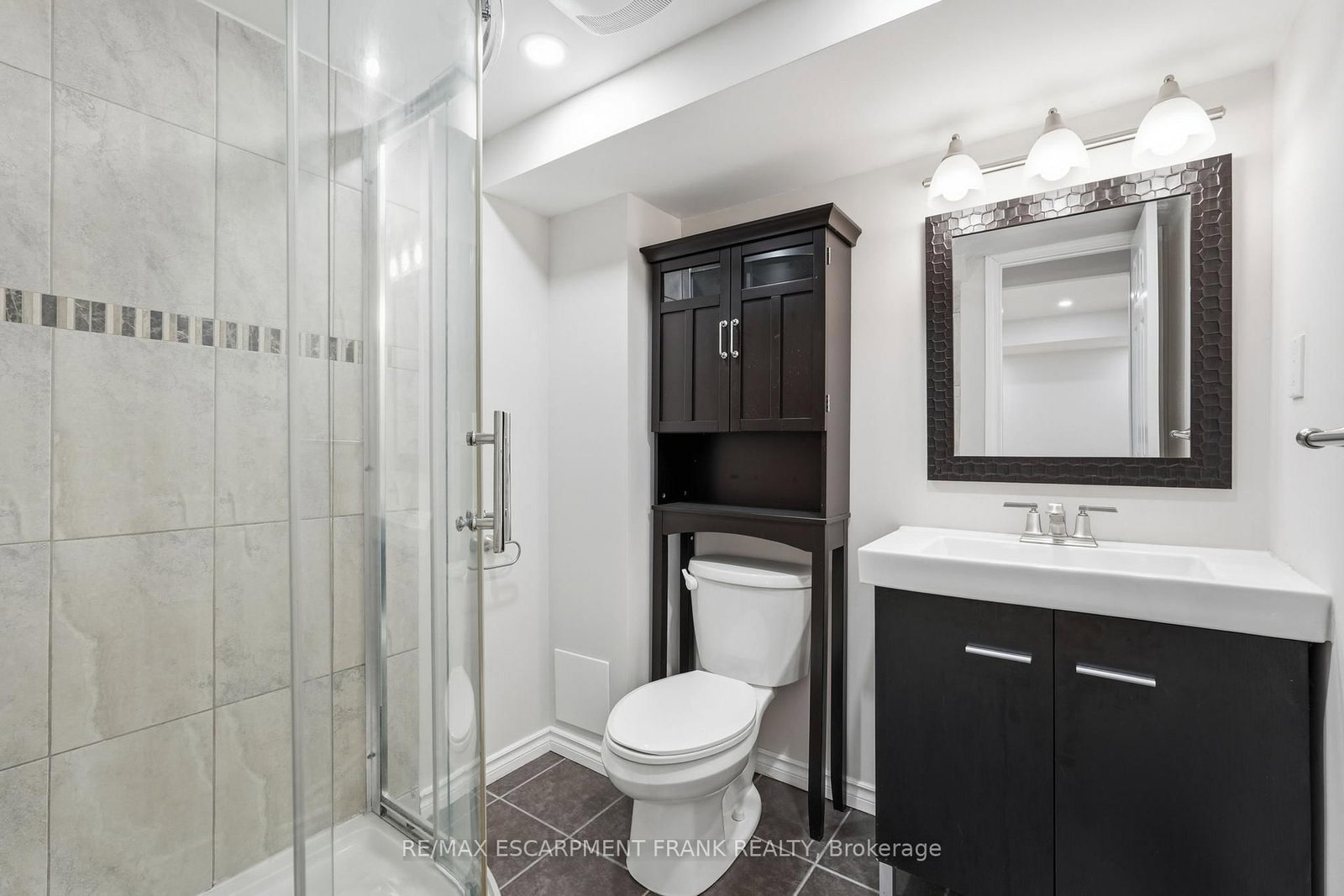 12 EMICK Drive • Hamilton, ON photo 46