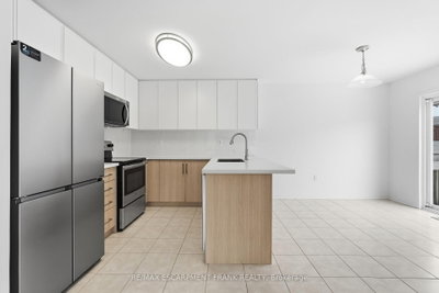 12 EMICK Drive • Hamilton, ON photo 9
