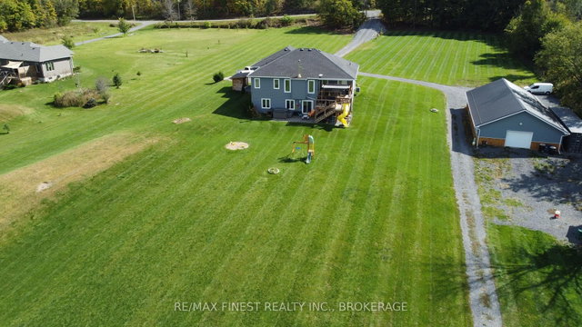 923 Maple Road