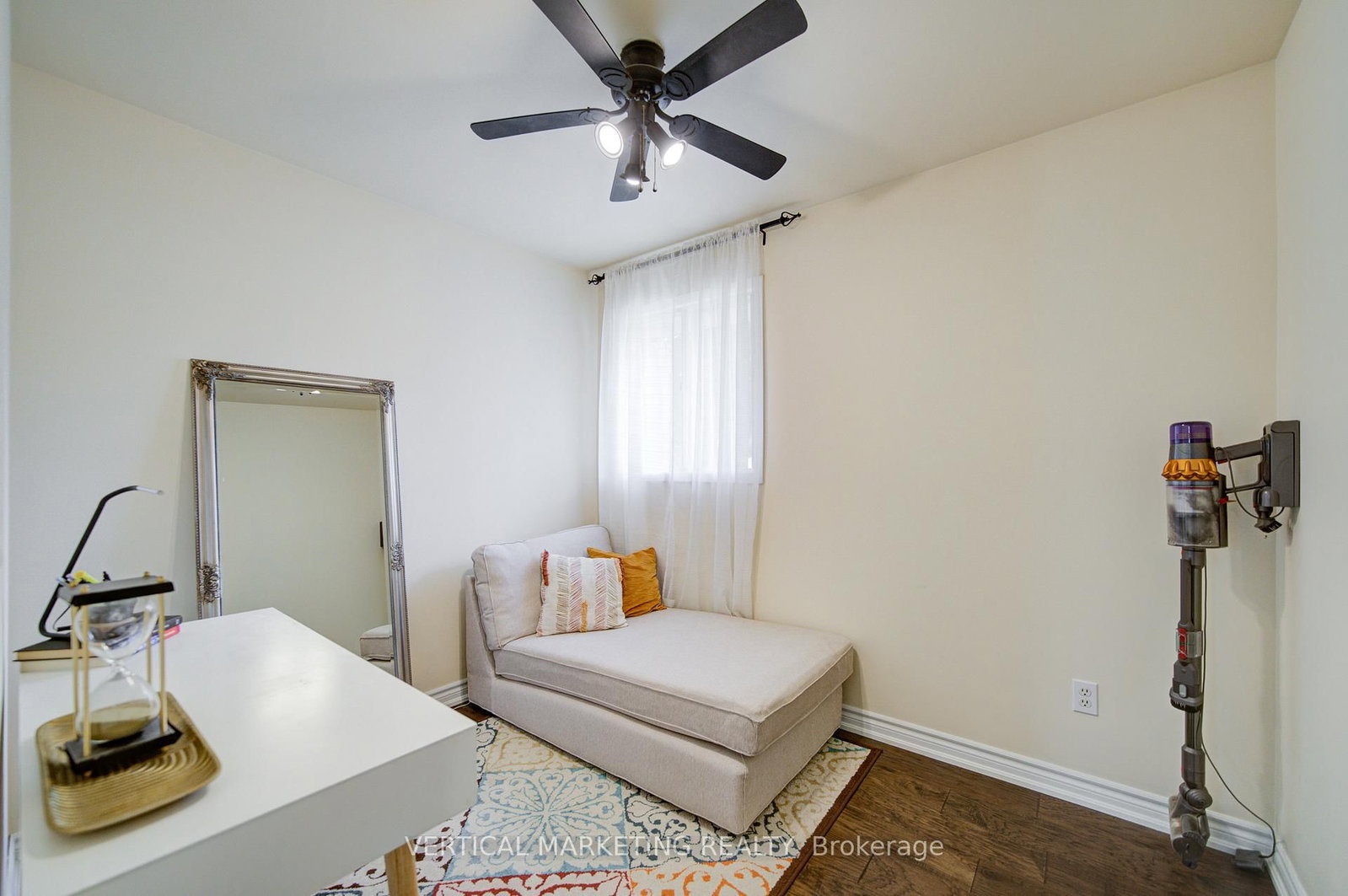 10 Crabapple Court • Brantford, ON photo 21