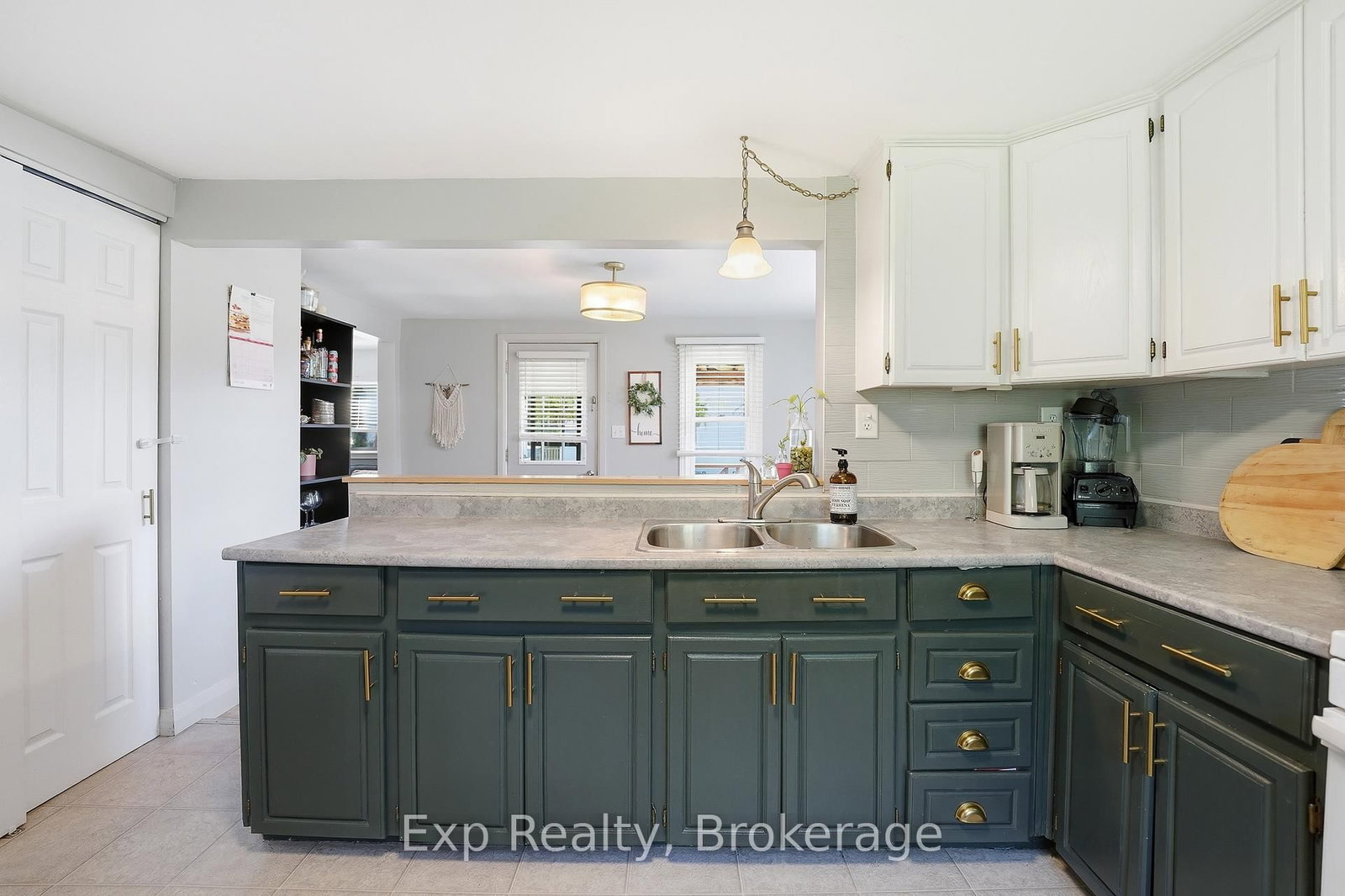 34 South Park Street • Hastings, ON photo 12
