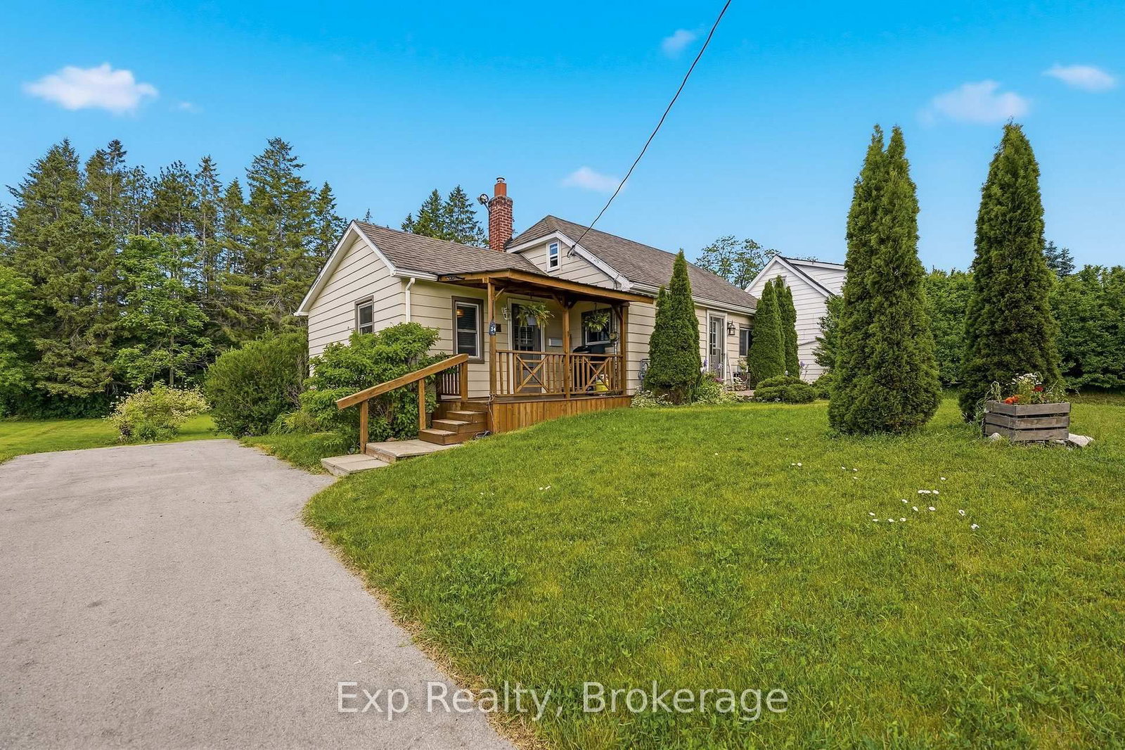 34 South Park Street • Hastings, ON photo 2