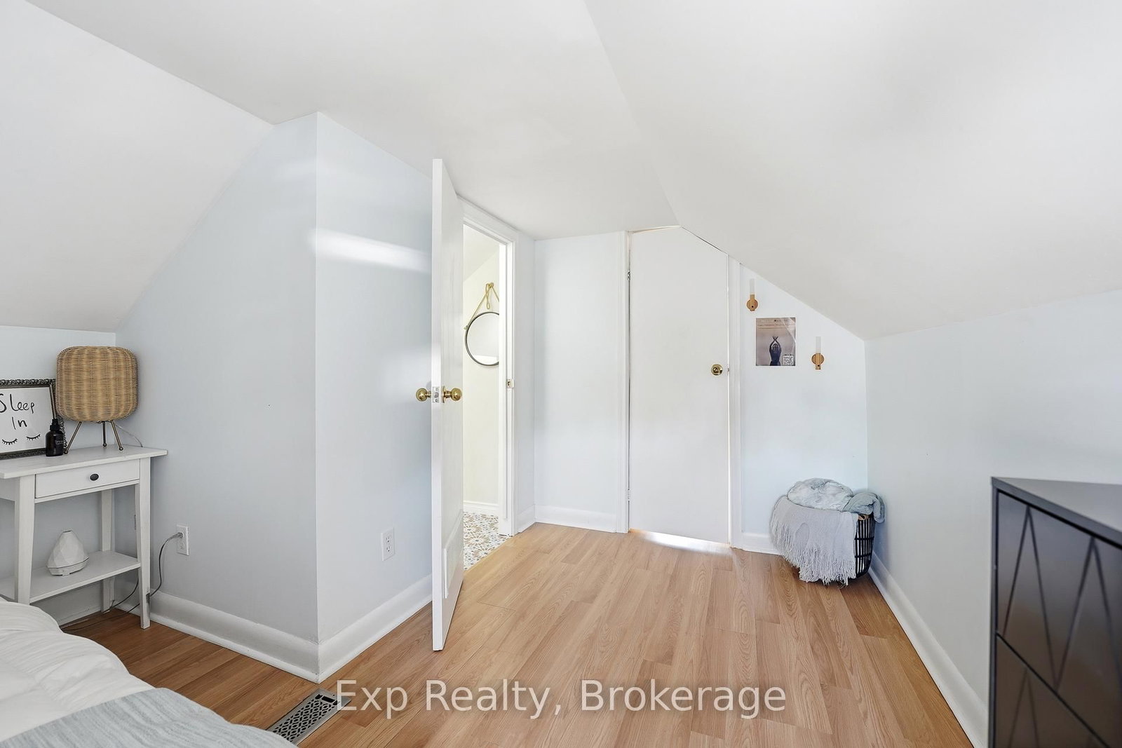 34 South Park Street • Hastings, ON photo 25