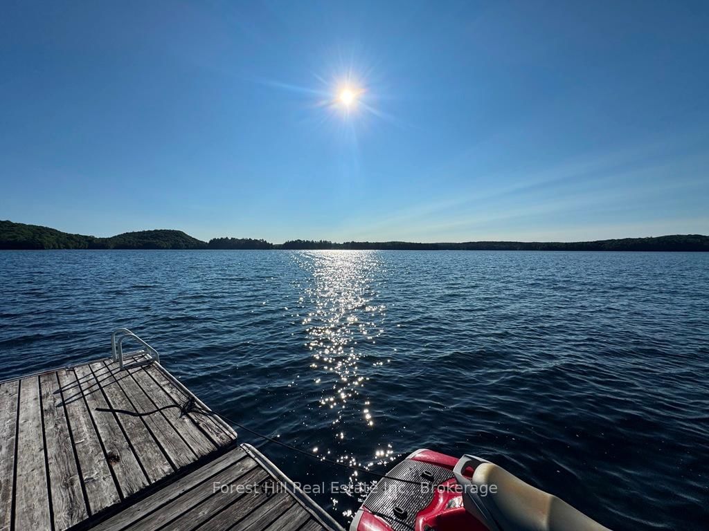 10689 Kawagama Lake WAO • Algonquin Highlands, ON photo 28