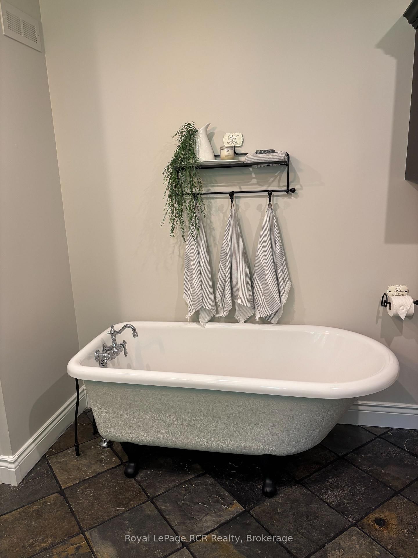 123 Atkins Street • Georgian Bluffs, ON photo 31