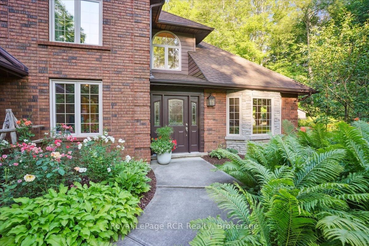 123 Atkins Street • Georgian Bluffs, ON photo 7