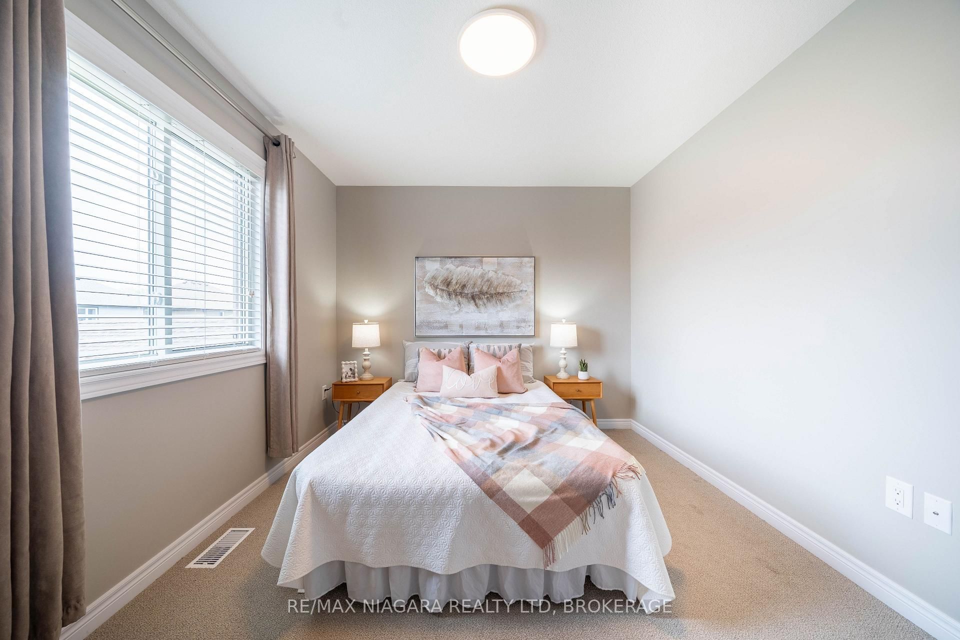 9385 Eagle Ridge Drive
