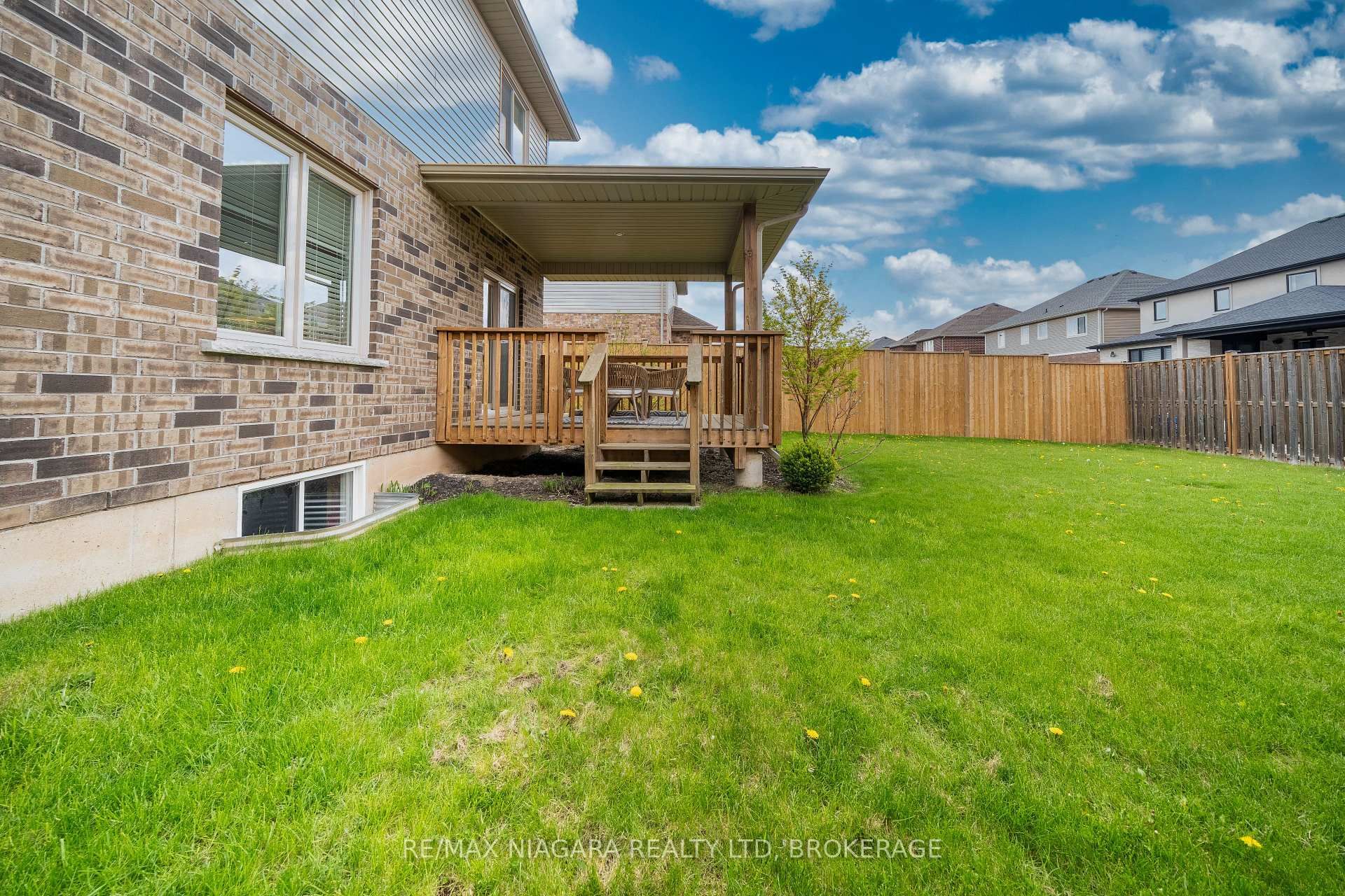 9385 Eagle Ridge Drive