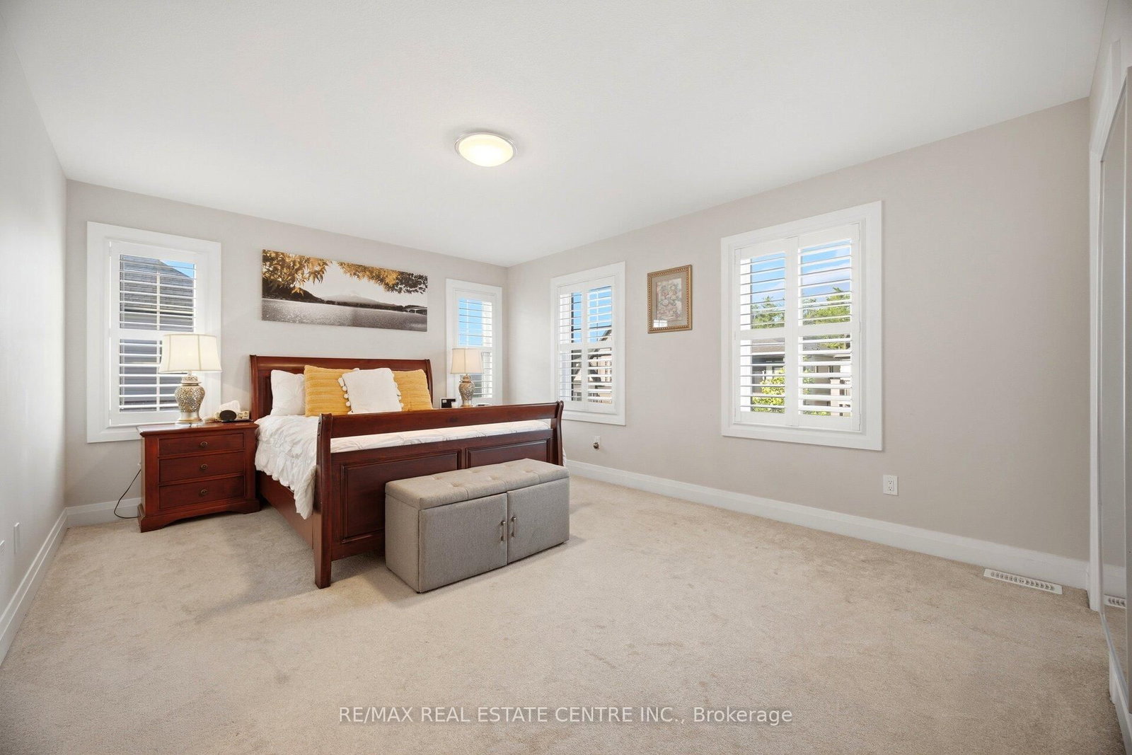 127 Monarch Woods Drive • Kitchener, ON photo 21
