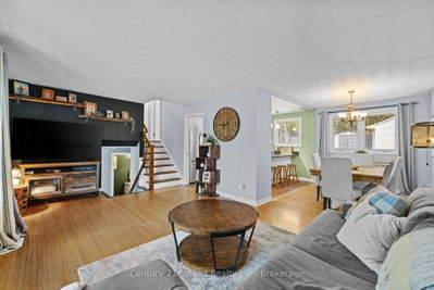1227 Cartier Boulevard — photo 6