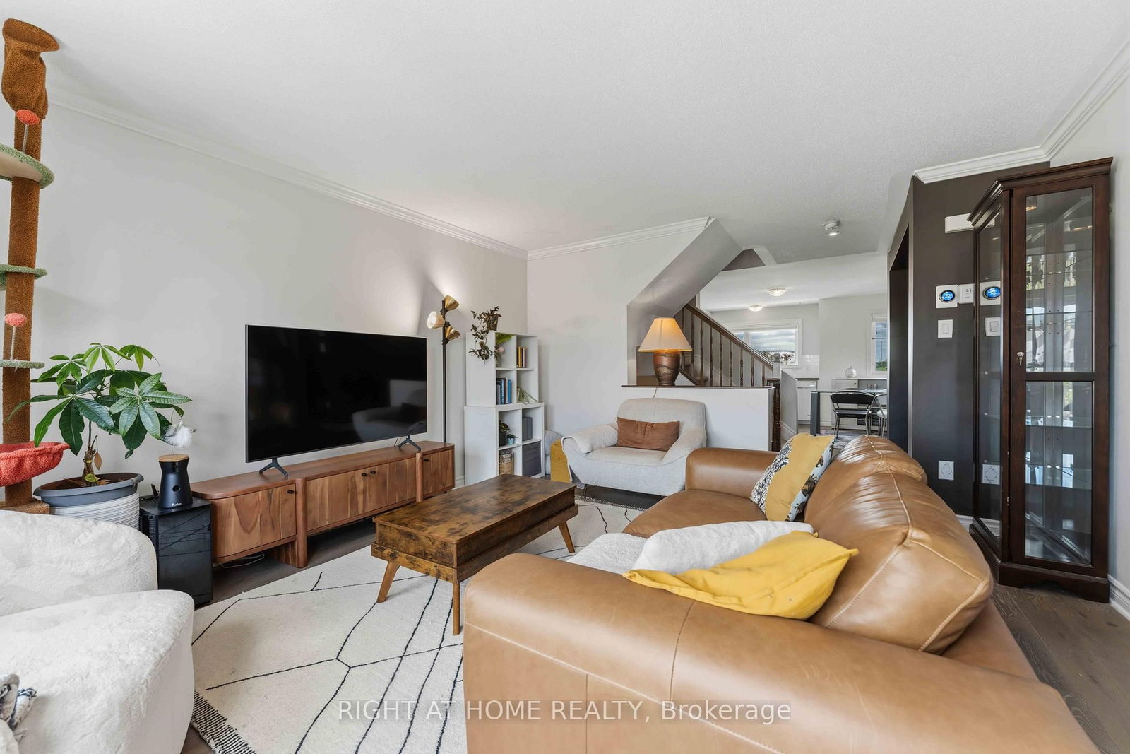354 Brettonwood Ridge • Ottawa, ON photo 18