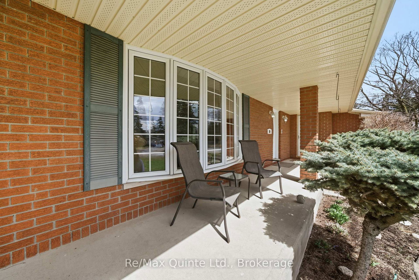 19 Country Club Drive • Quinte West, ON photo 2