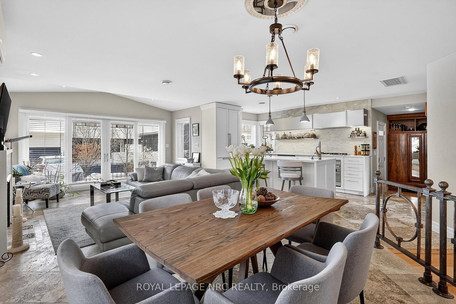 11 Peel Street • St. Catharines, ON photo 18