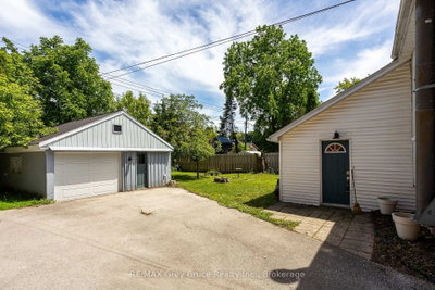 177 2nd Avenue SW • Arran-Elderslie, ON photo 4