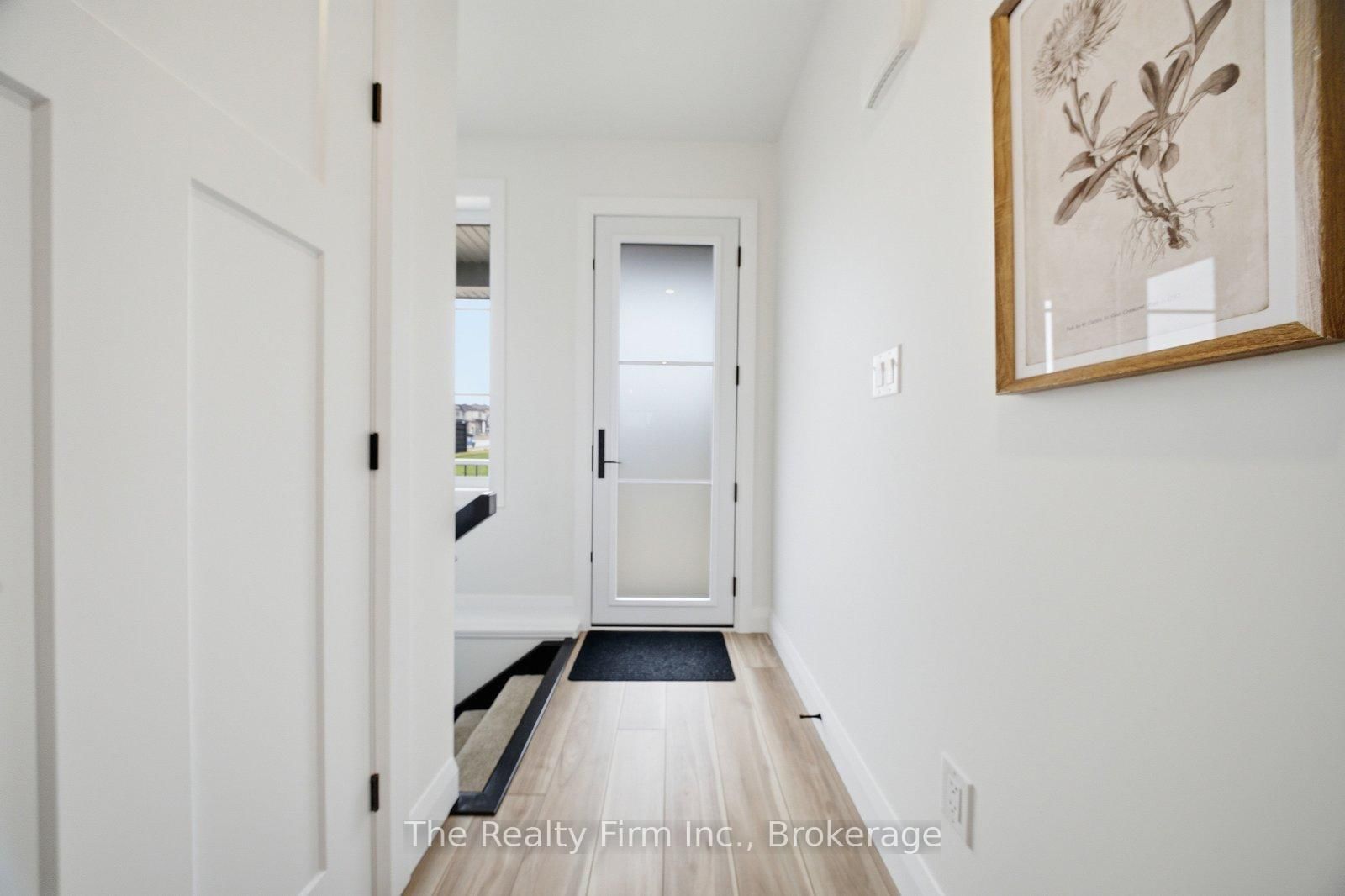 483 Gillespie Street • South-West Oxford, ON photo 3