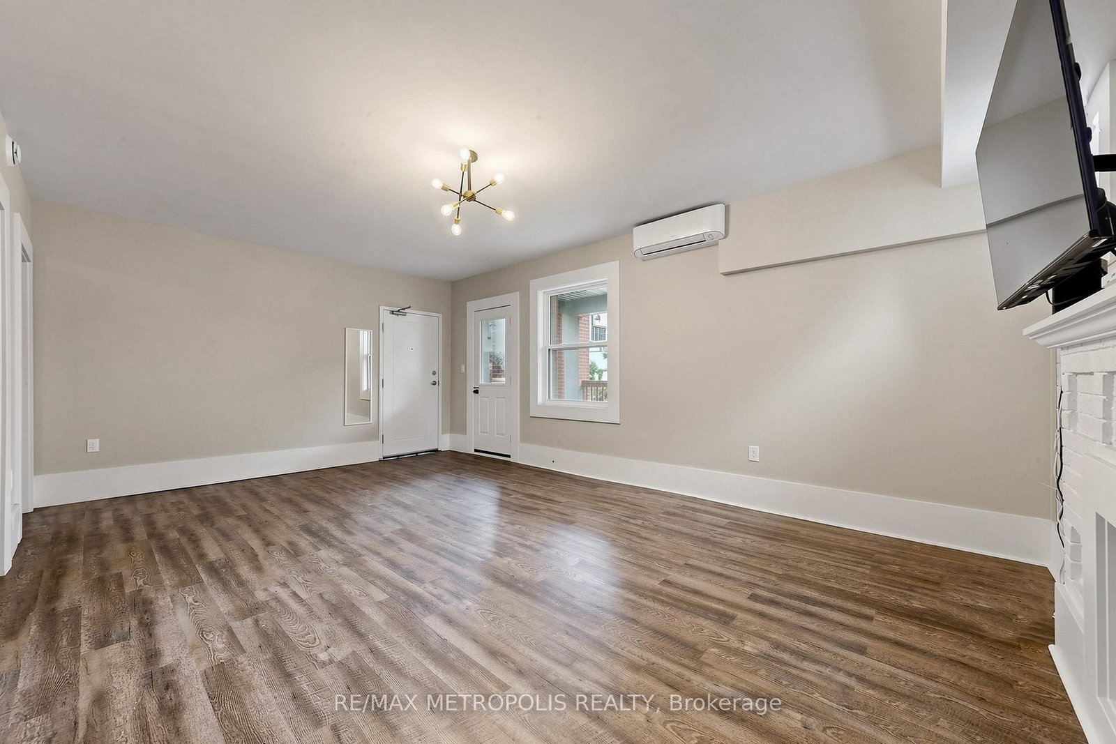 41 Albert Street • Hamilton, ON photo 4