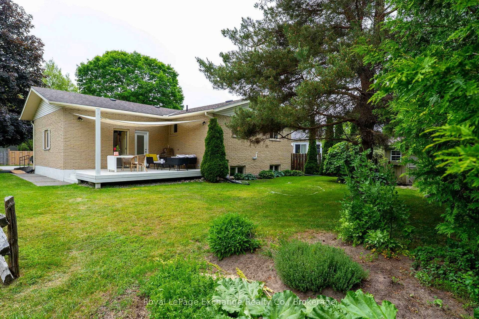 579 Peirson Avenue • Saugeen Shores, ON photo 12