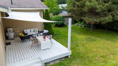 579 Peirson Avenue • Saugeen Shores, ON photo 5