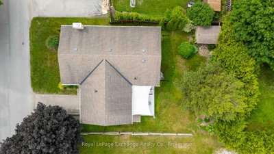 579 Peirson Avenue • Saugeen Shores, ON photo 9
