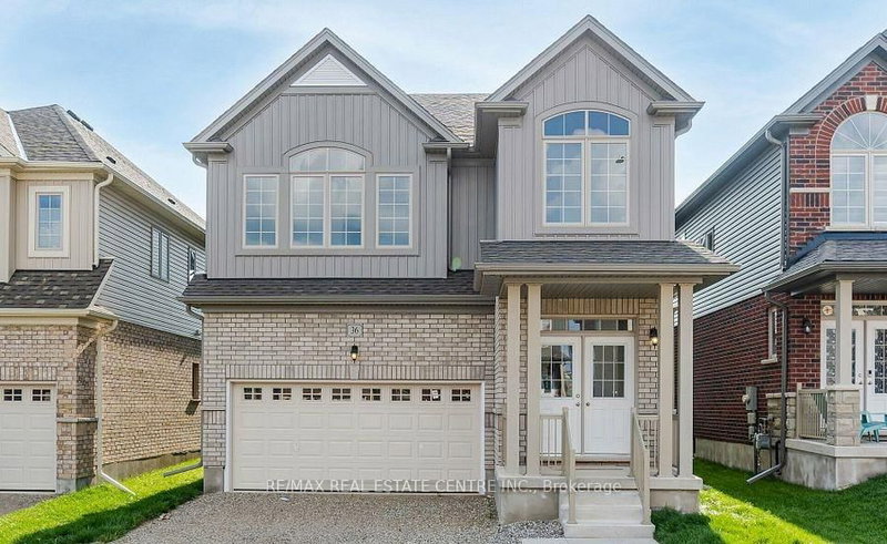 Unit (Upper) — 36 Henry Maracle Street, North Dumfries