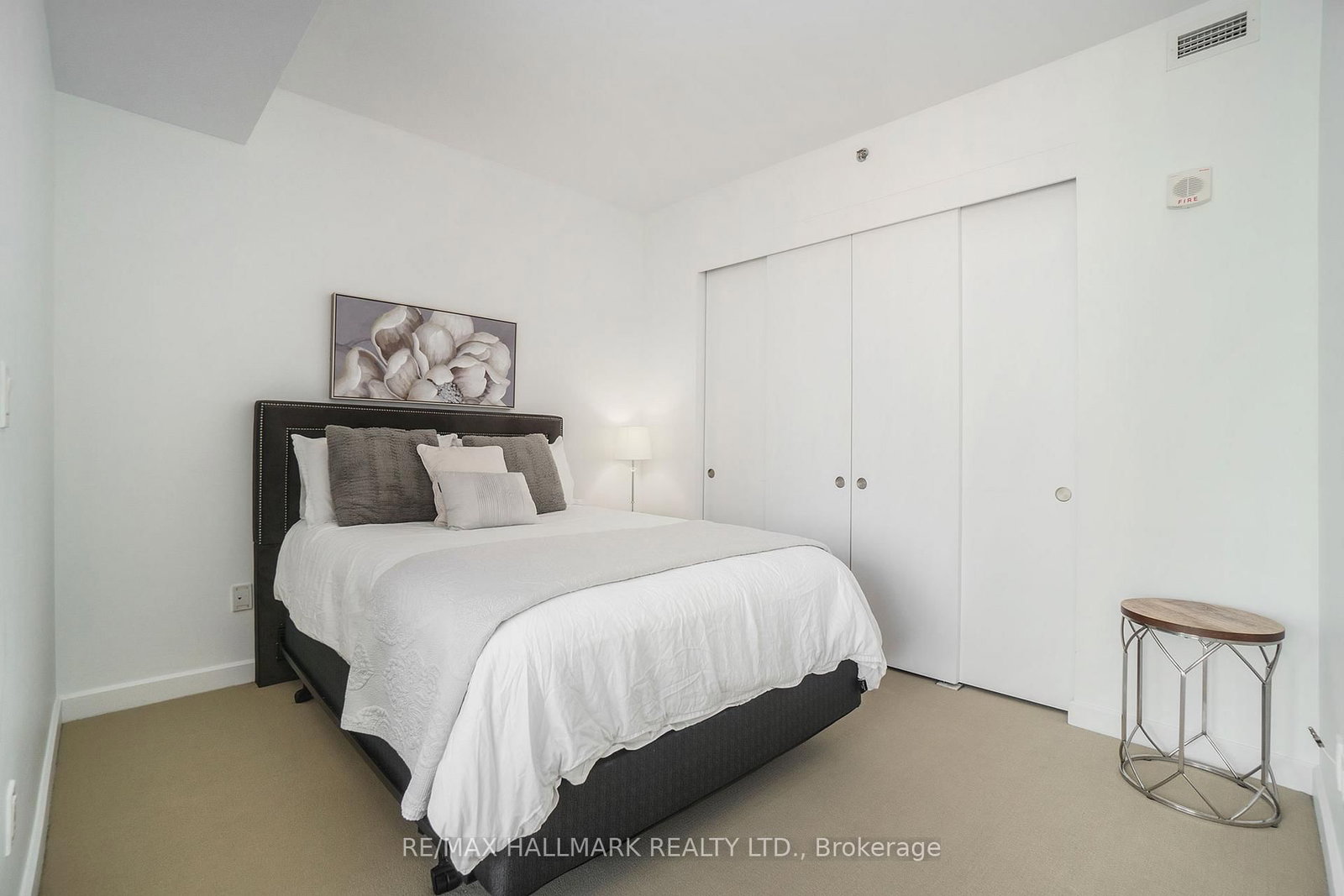 300 Lisgar Street • #1113 • Ottawa, ON photo 11