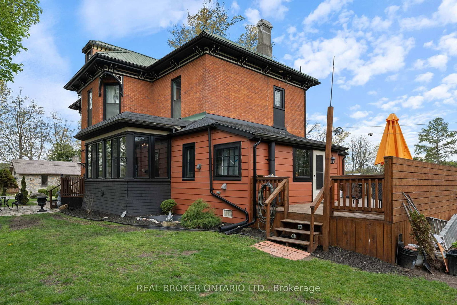 259 Western Avenue • Norfolk, ON photo 41