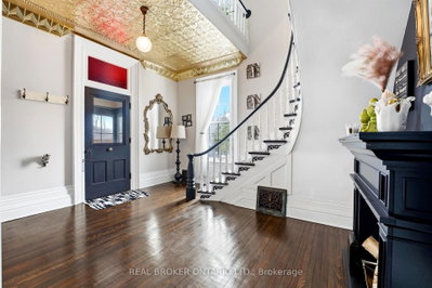 259 Western Avenue • Norfolk, ON photo 8