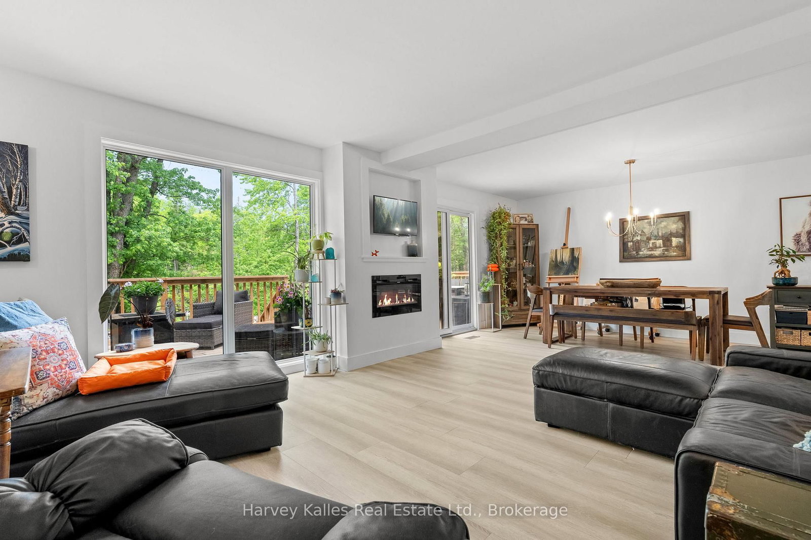 66 Robert Road E • Huntsville, ON photo 14