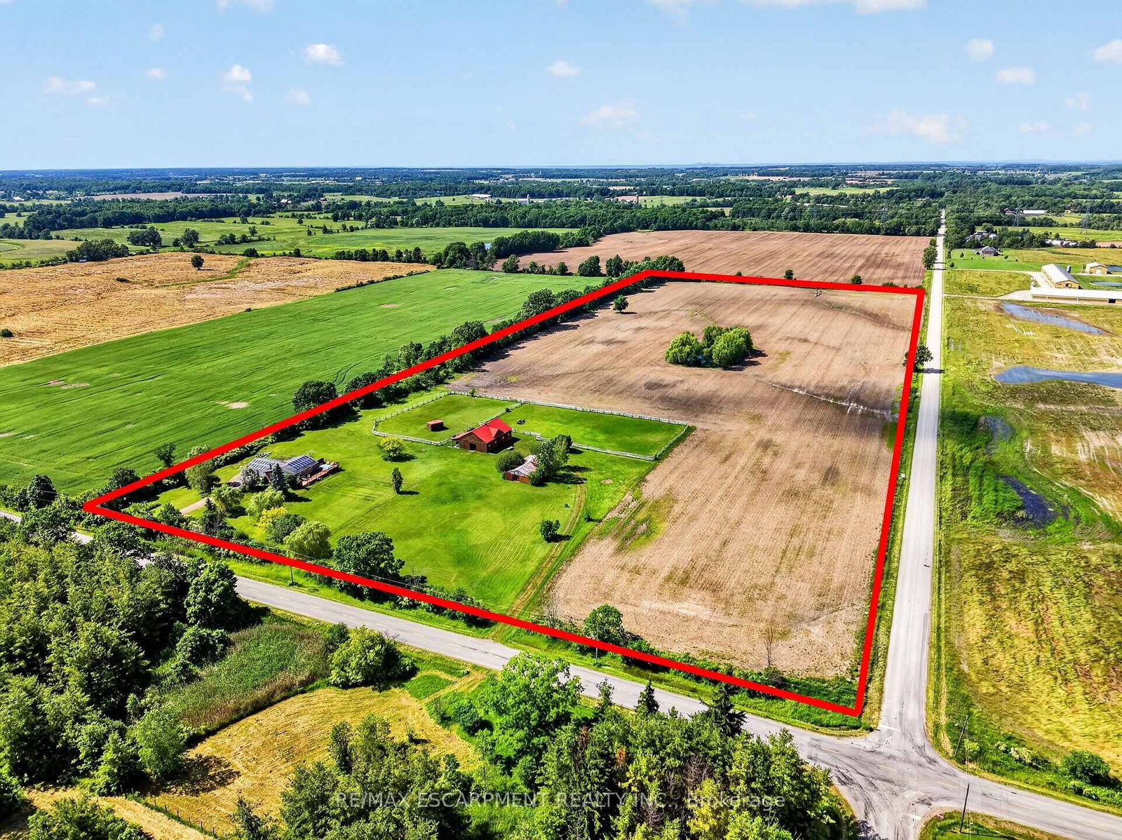 4145 Sixteen Road • West Lincoln, ON photo 1