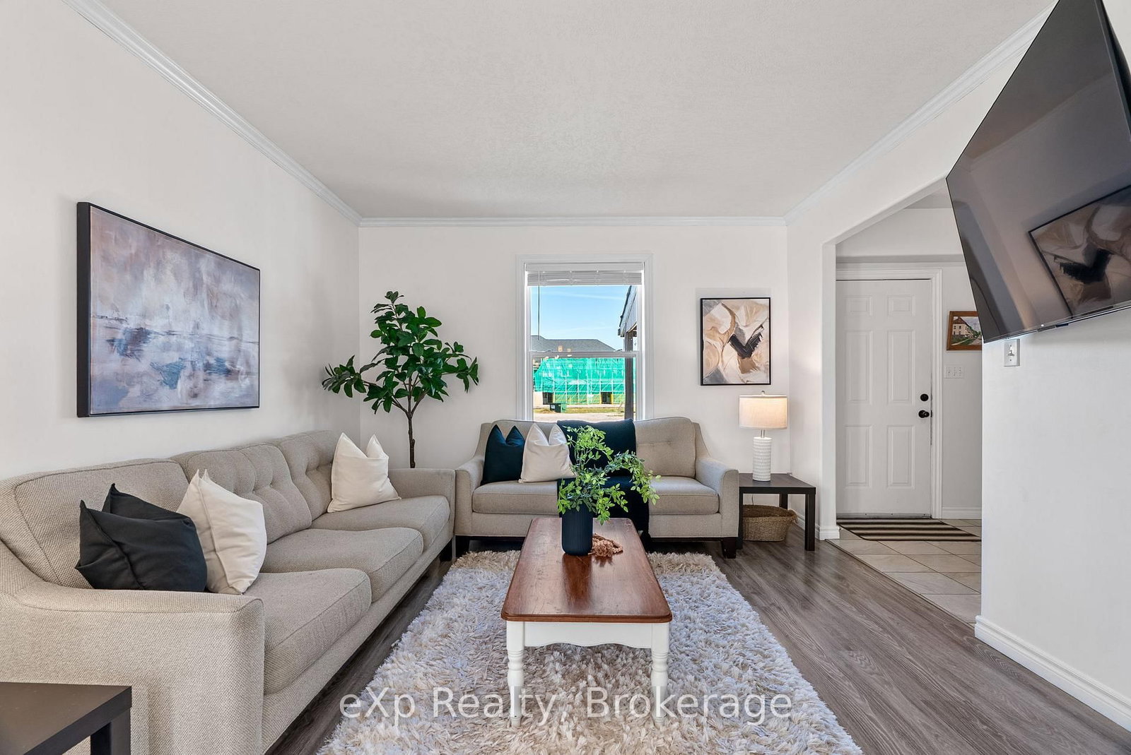 63 Guelph Street • Stratford, ON photo 11