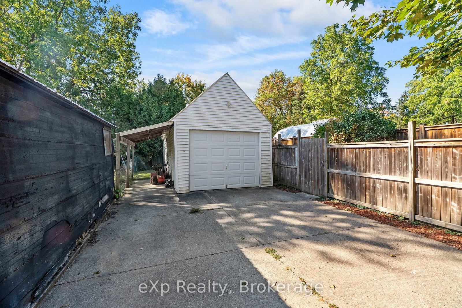 63 Guelph Street • Stratford, ON photo 33