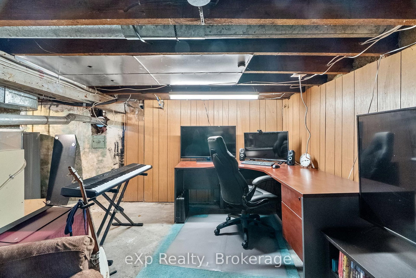 63 Guelph Street • Stratford, ON photo 36