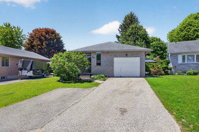 24 Farmington Avenue