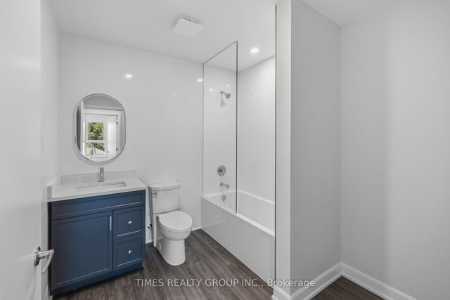 203 - 369 Hunter Street W