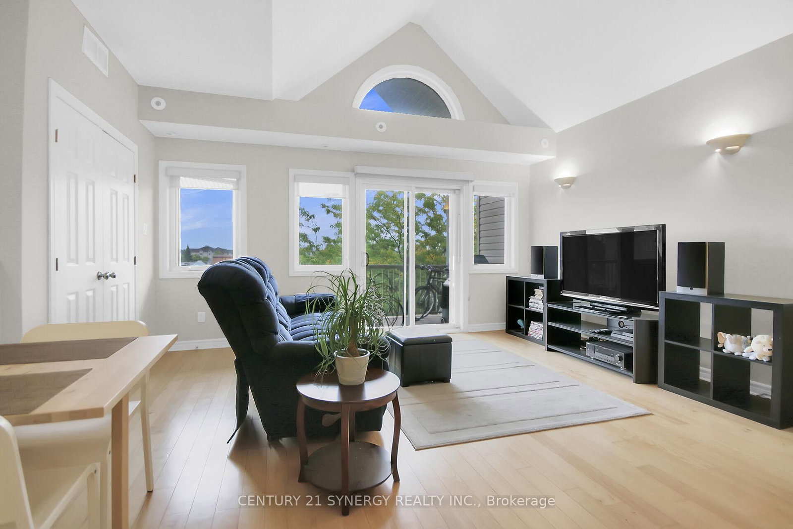 145 Oldfield Street • #C • Ottawa, ON photo 30