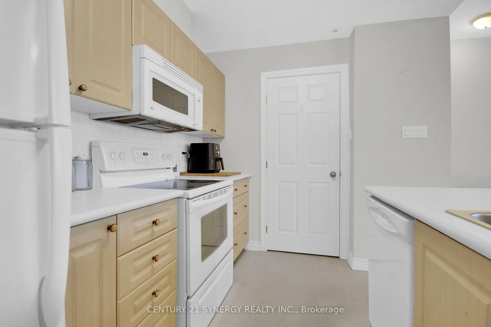 145 Oldfield Street • #C • Ottawa, ON photo 6
