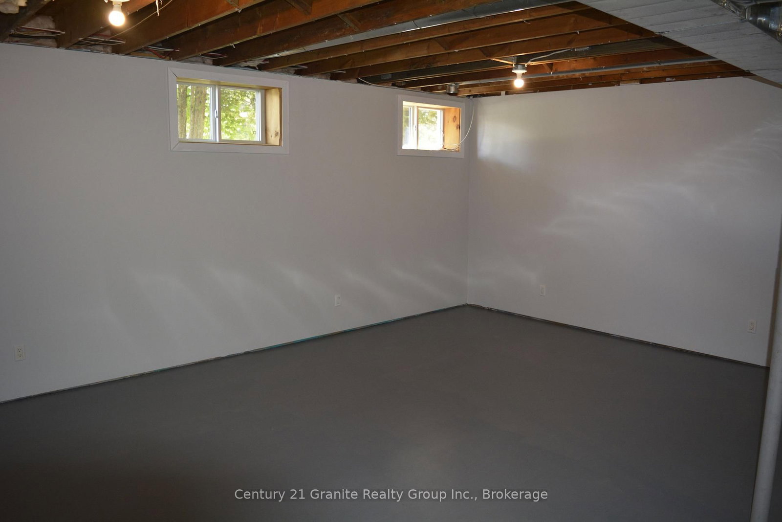 671 Hastings Street N • Bancroft, ON photo 21