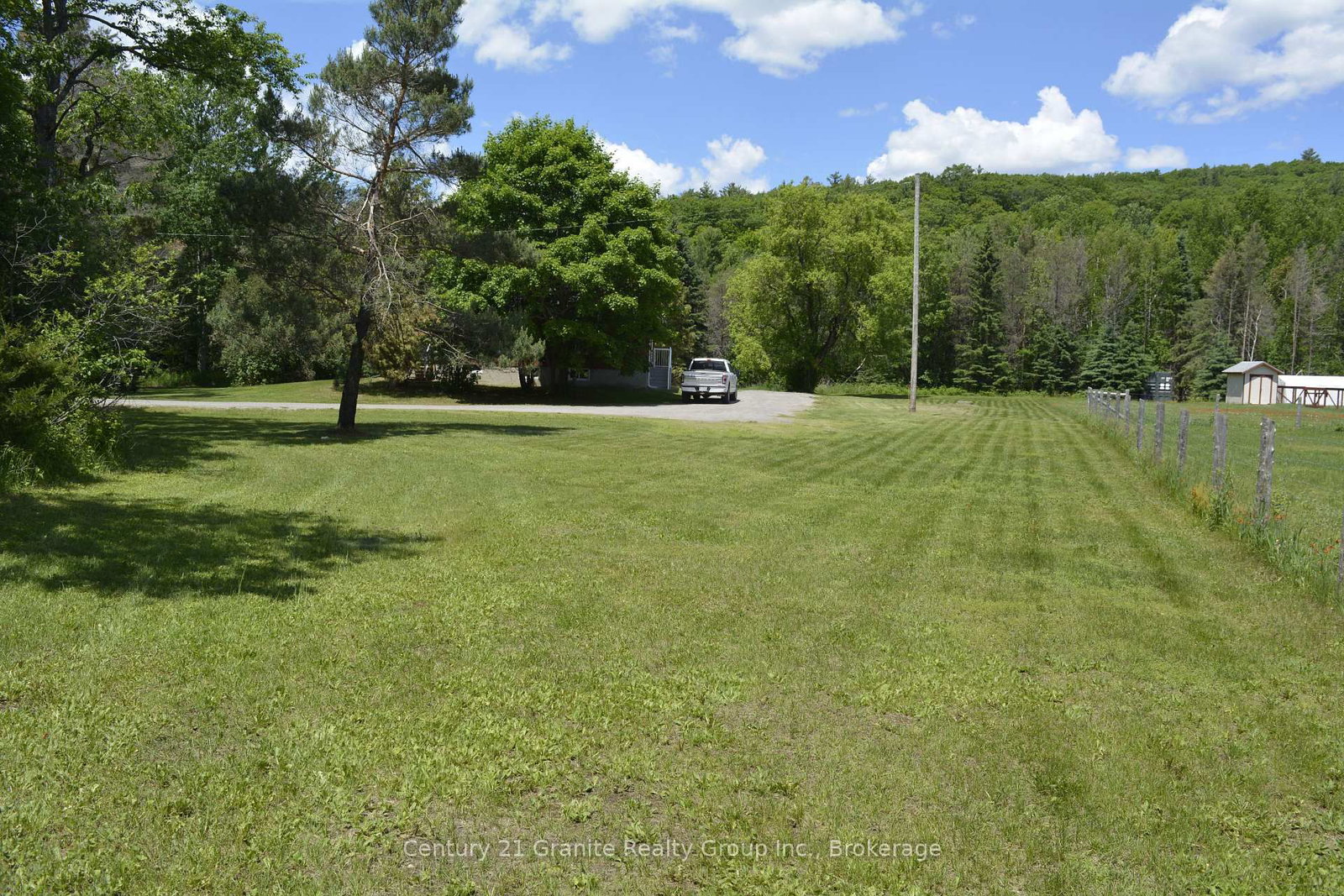 671 Hastings Street N • Bancroft, ON photo 38