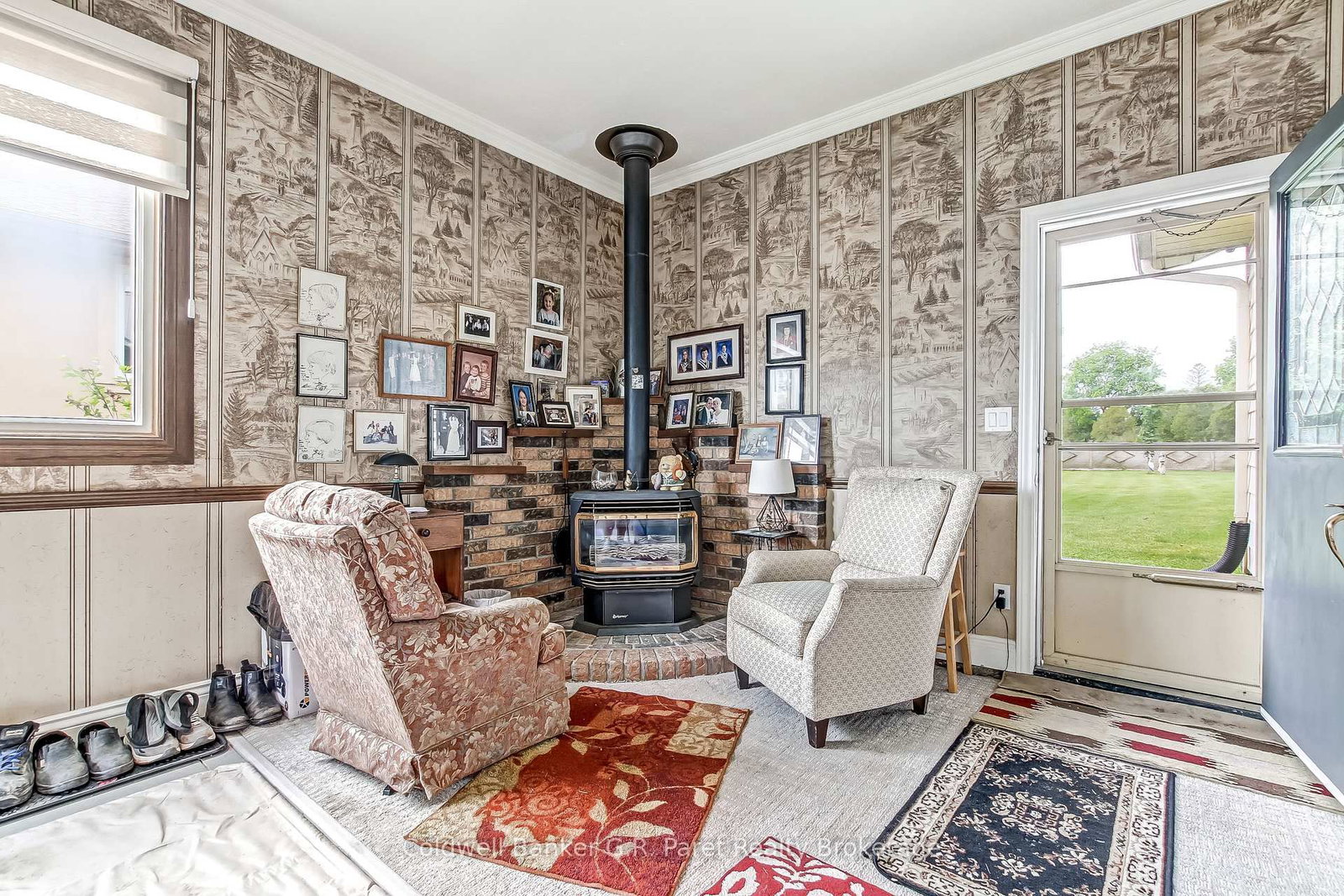 27 Woodcock Drive • Tillsonburg, ON photo 15