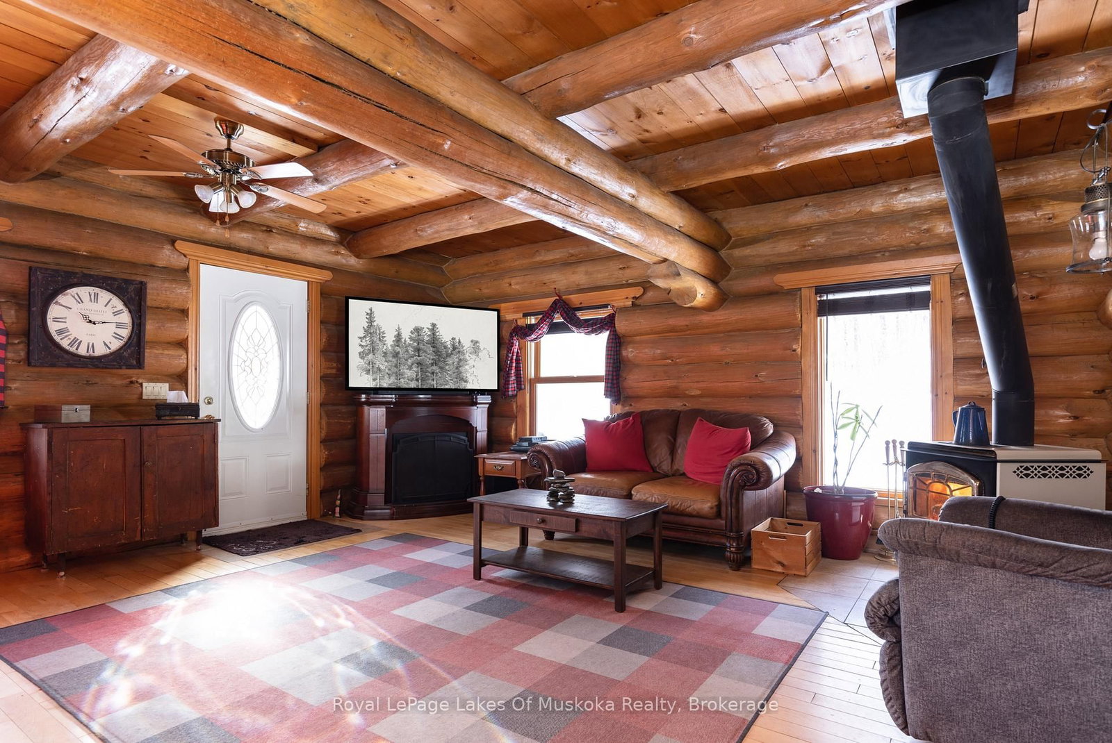 259 Lakeshore Road • Armour, ON photo 10