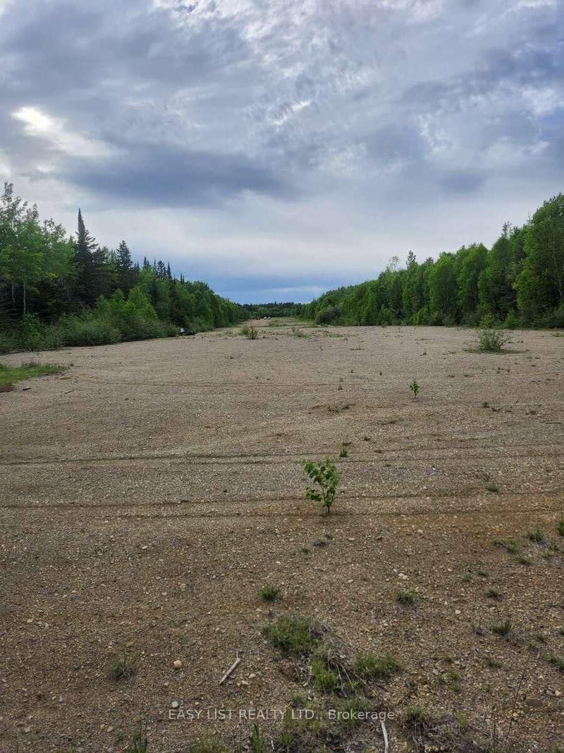 332 HWY 11/17