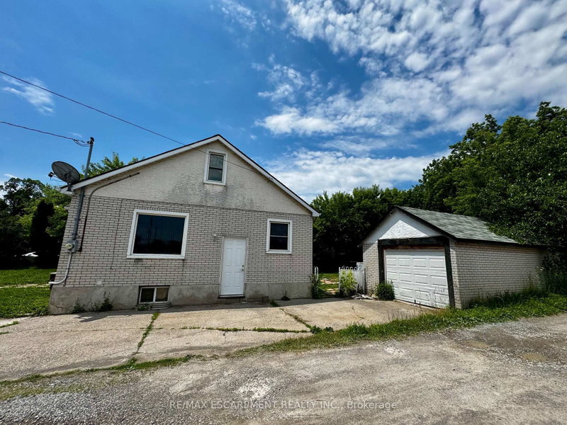 89 Lincoln Avenue