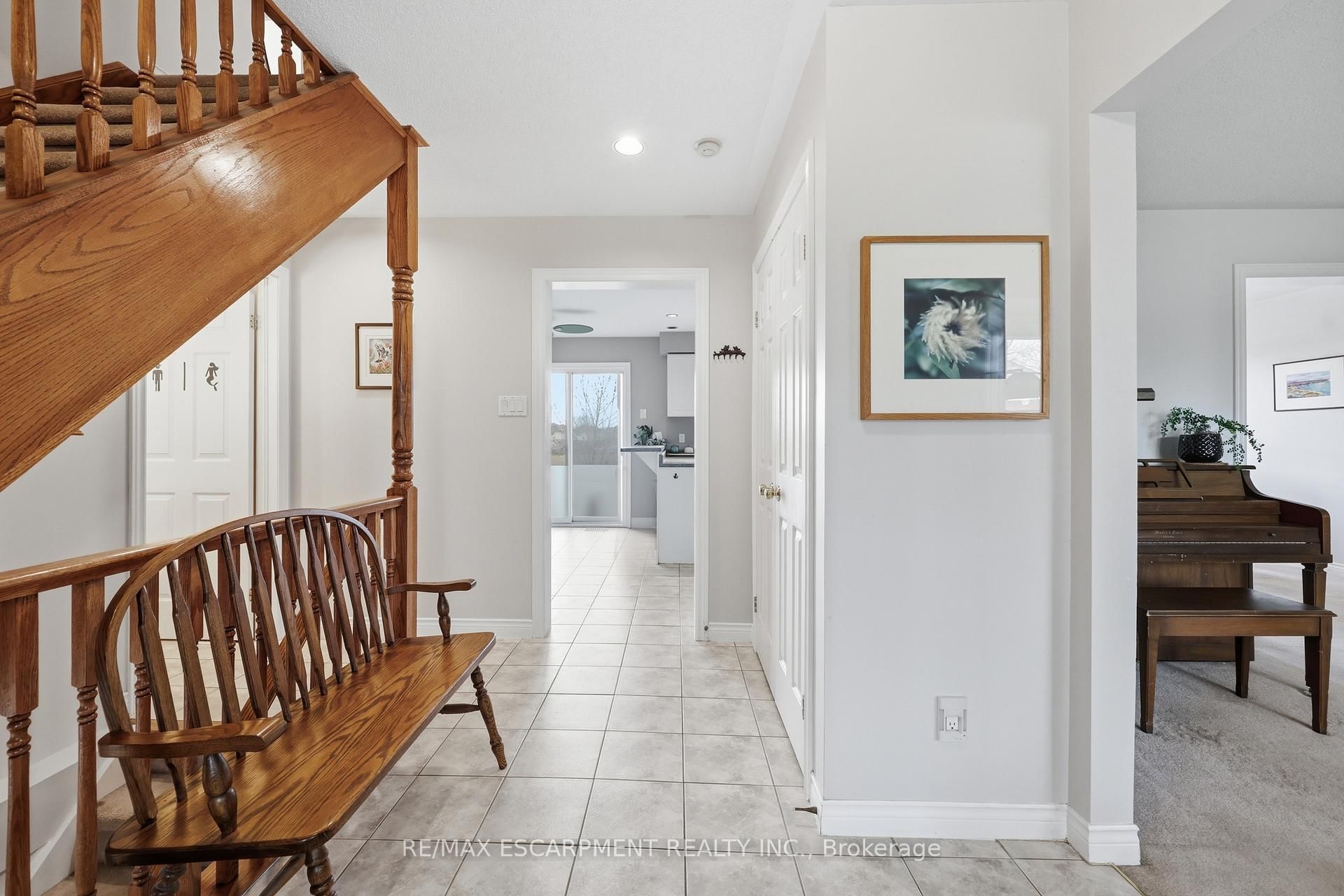 187 ALDERLEA Avenue