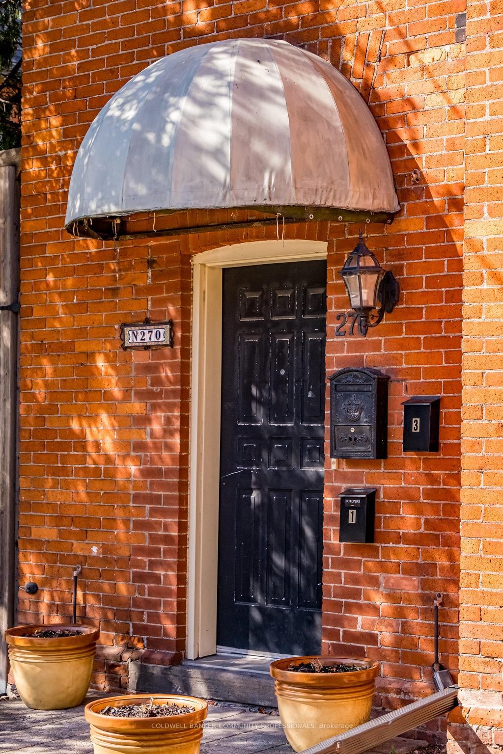 270 Queen Street S • Hamilton, ON photo 1