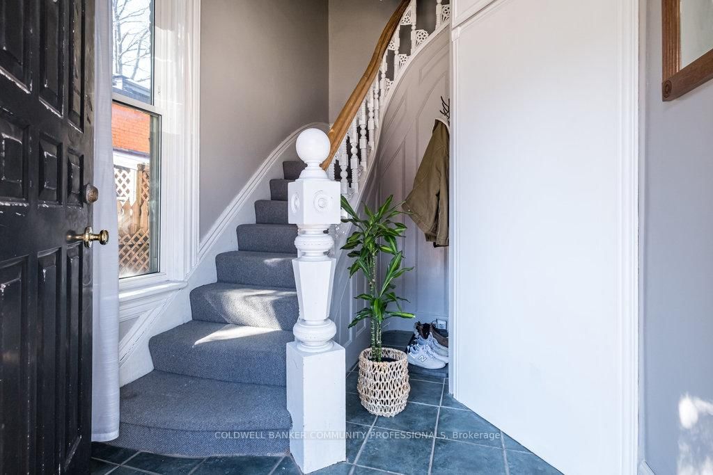 270 Queen Street S • Hamilton, ON photo 3