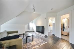 270 Queen Street S • Hamilton, ON photo 30