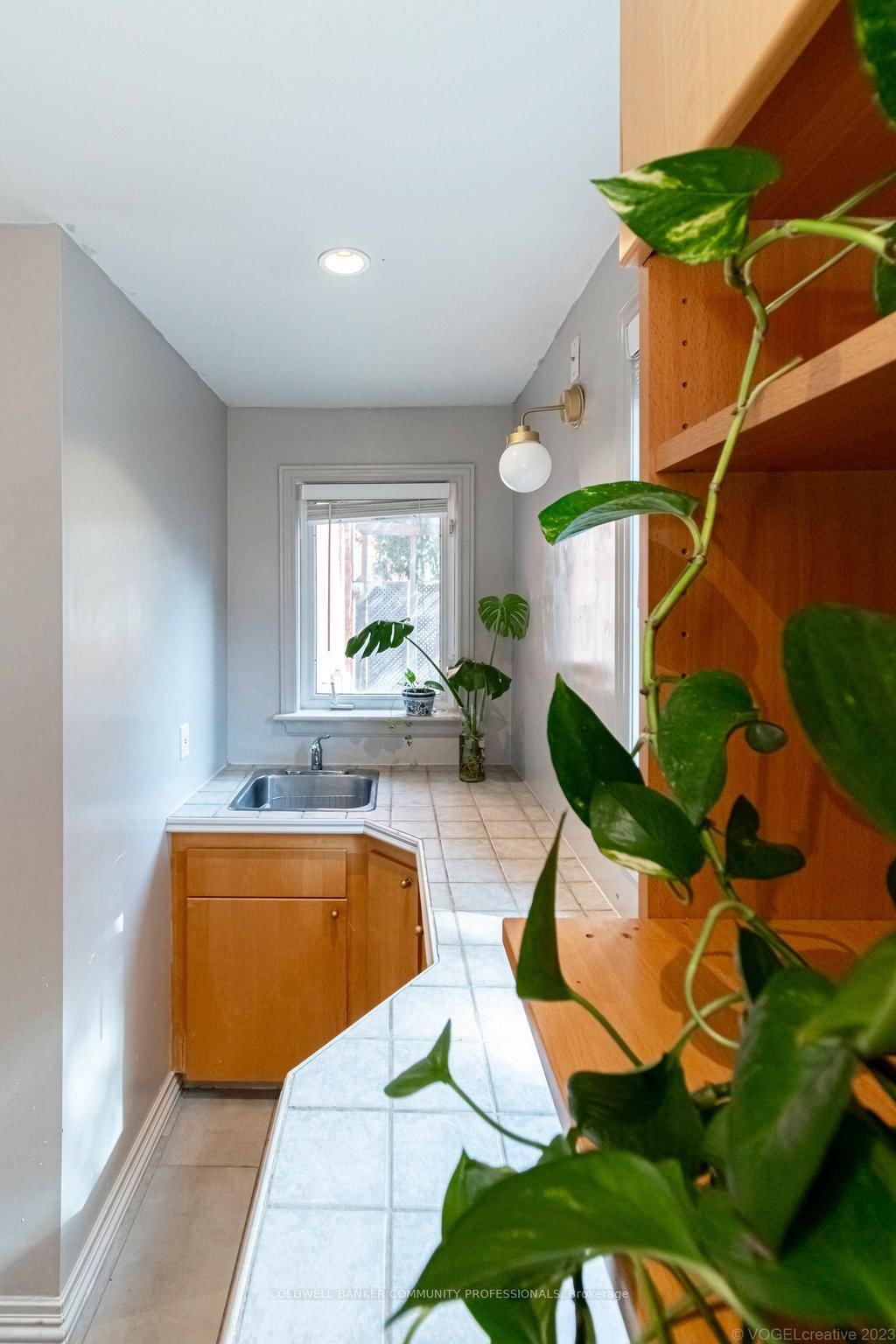 270 Queen Street S • Hamilton, ON photo 40
