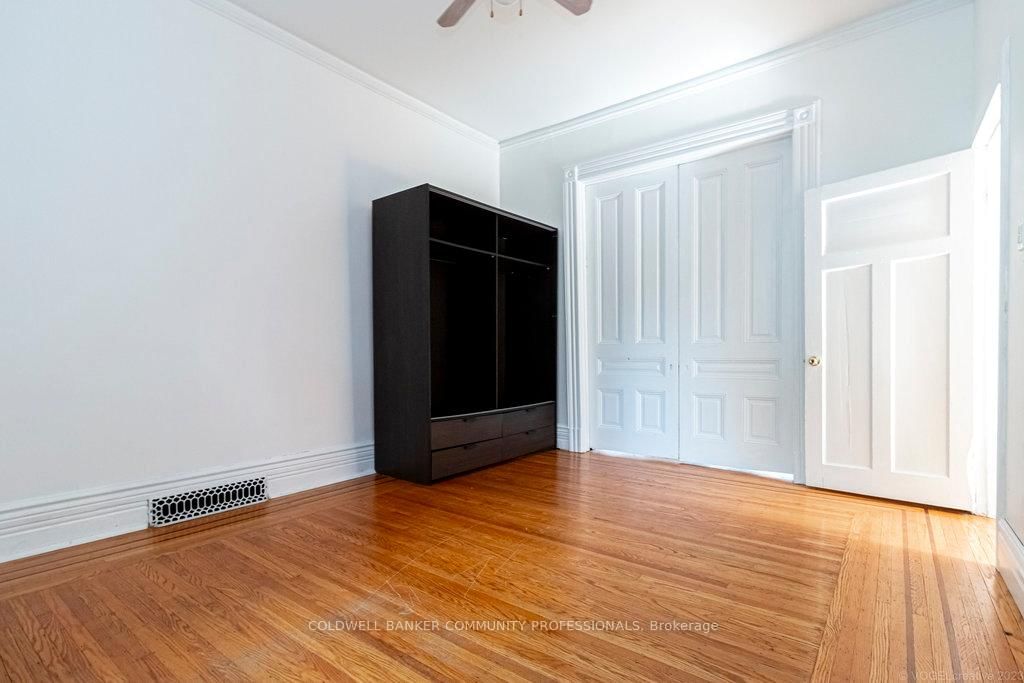 270 Queen Street S • Hamilton, ON photo 47