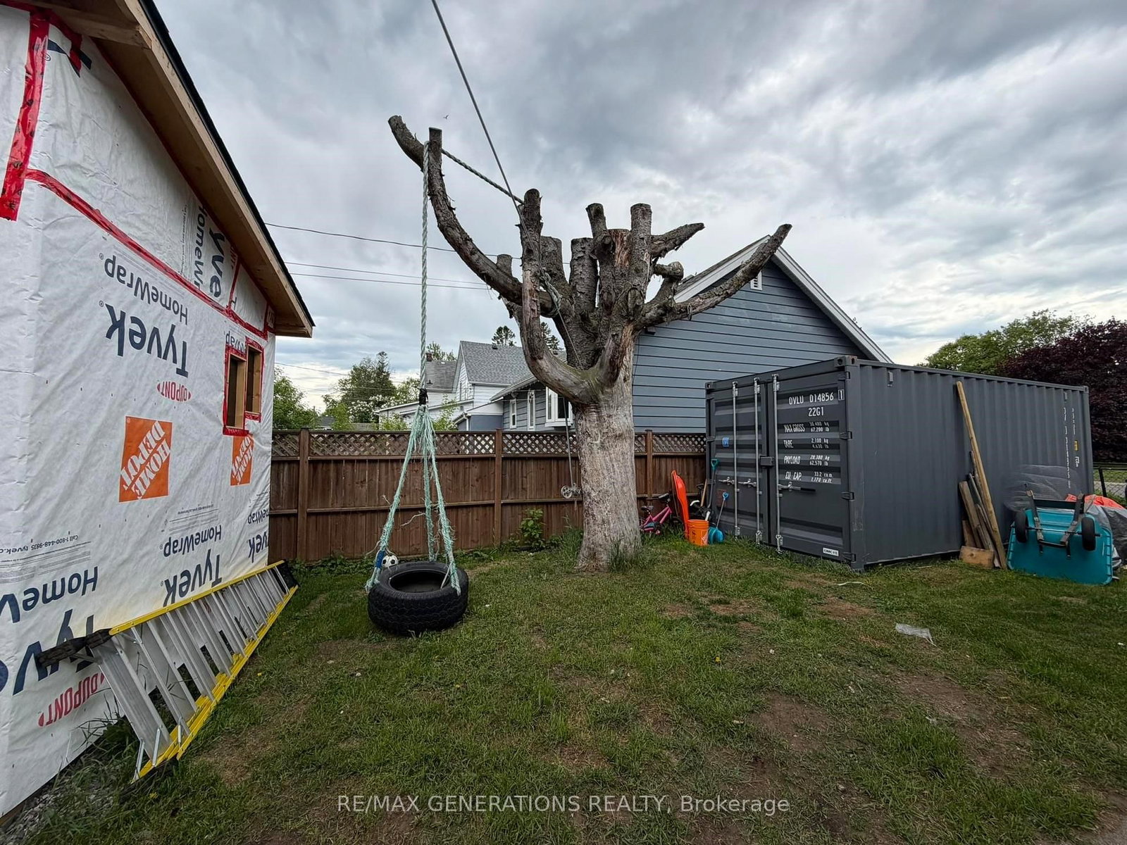 Listing Image 24
